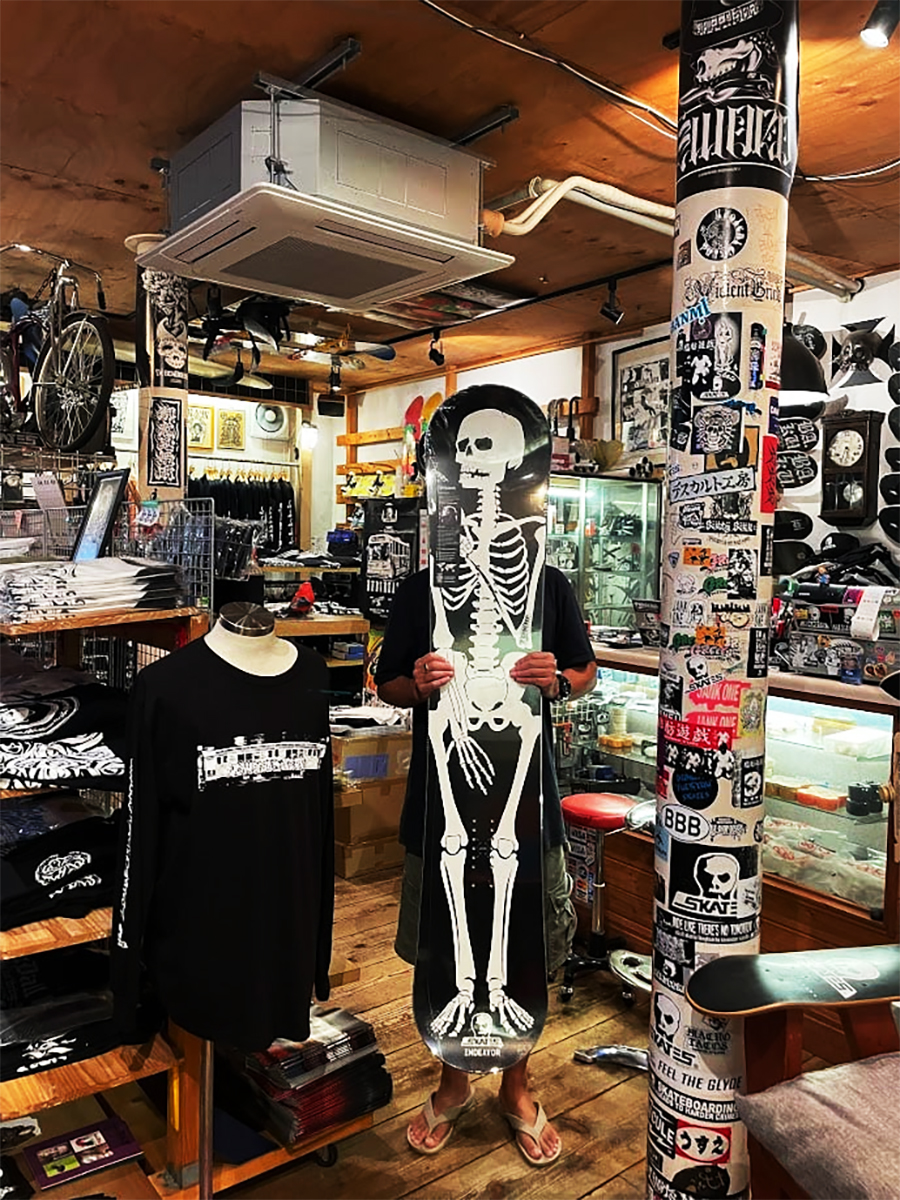 期間限定！SALE！ 【新品未開封】 スカルスケーツ × エンデバースノーボード SKULL SKATES JAPAN スカルスケーツ◇ONLINE SHOP◇