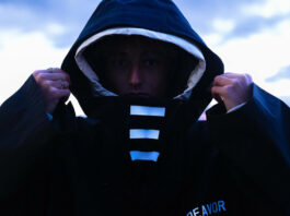 ポンチョの概念を覆す!スタイリッシュなENDEAVOR 3L SCOUT PONCHO