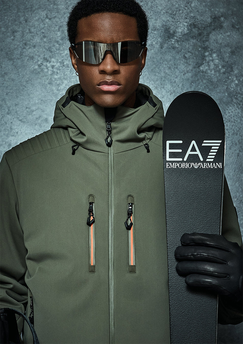 EA7 エンポリオアルマーニ スノージャケット(M) EMPORIO EA7 エンポリオ アルマーニ】スキー＆スノーボードウエア登場 | 日本一