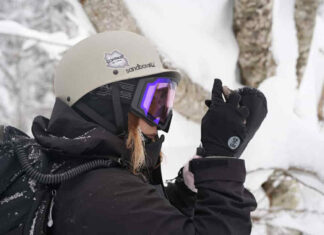 ヘルメットの中、何を仕込む?194channel吉田育代が“バラクラバだけ”に変えた理由